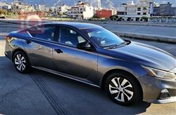 نيسان ألتيما